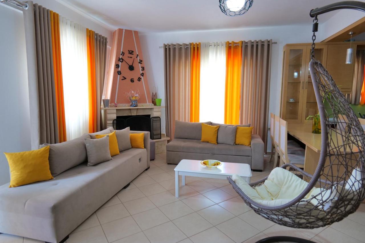 Vila Unique Aparthotel Ксамил Екстериор снимка